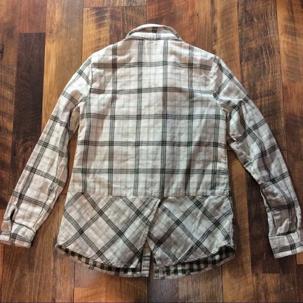CATO Size Small Plaid Button Up Shirt Gray - Picture 2 of 5